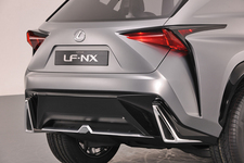 LEXUS LF-NX(プレミアムコンパクトSUVコンセプト)[東京モーターショー2013 参考出品車]