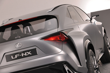 LEXUS LF-NX(プレミアムコンパクトSUVコンセプト)[東京モーターショー2013 参考出品車]