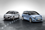 向かって右：シトロエン、新型「GRAND C4 PICASSO」、左シトロエン「C4 PICASSO：