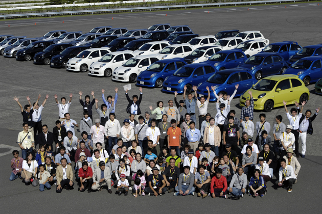 マリオが突撃 みんなのオーナーズクラブ Vol 10 日産 マーチ12sr編 1 4 現地レポート 新車 車イベント21年 Mota