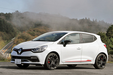 ルノー 新型 ルーテシア「R.S.(ルノースポール) シャシー カップ」[ボディカラー：ブラン グラシエ]