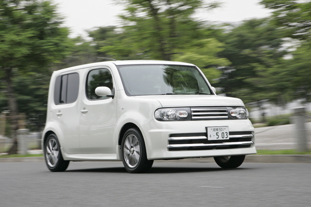日産 キューブ