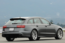 アウディ RS6アバント