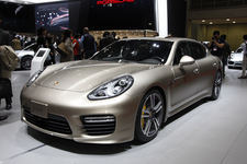 ポルシェ パナメーラ「パナメーラターボS エグゼクティブ」[東京モーターショー2013会場速報]
