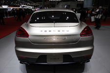 ポルシェ パナメーラ「パナメーラターボS エグゼクティブ」[東京モーターショー2013会場速報]