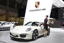 ポルシェブース　ポルシェ 911「911 50thアニバーサリーエディション」[東京モーターショー2013会場速報]
