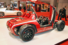 KEN OKUYAMA DESIGN(ケンオクヤマデザイン) オープンスポーツカー・ライトウェイト仕様「kode7 Clubman(コードセブン クラブマン)」【東京モーターショー会場速報】