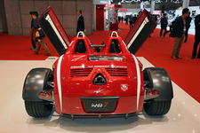 KEN OKUYAMA DESIGN(ケンオクヤマデザイン) オープンスポーツカー・ライトウェイト仕様「kode7 Clubman(コードセブン クラブマン)」【東京モーターショー会場速報】