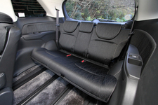 ホンダ 新型 オデッセイ「ABSOLUTE(アブソルート)」[FF／7人乗り(2列目プレミアムクレードルシート装着車)]　3列目シート