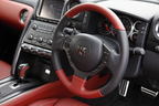 日産 GT-R Premium edition(2014年モデル)[シート／カラー：セミアニリン本革／アンバーレッド]