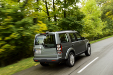 ランドローバー 新型ディスカバリー4(2014年モデル)