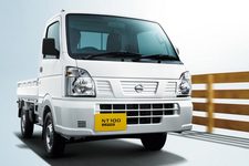 日産 NT100クリッパー DX