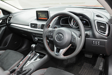 マツダ 新型アクセラスポーツ XD[SKYACTIV-D 2.2] プロトタイプ
