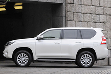 トヨタ ランドクルーザープラド