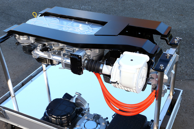 マツダ ロータリーエンジン搭載「REレンジエクステンダー」試作車 試乗