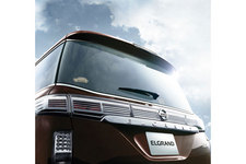 日産 新型「エルグランド」