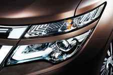 日産 新型「エルグランド」