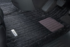 日産 新型「エルグランド」