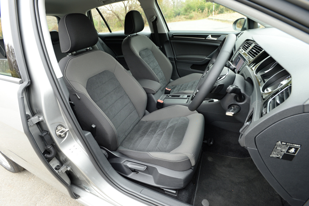 フォルクスワーゲン ゴルフ TSI ハイライン