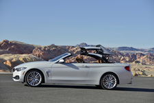BMW 4シリーズ カブリオレ「435i コンバーチブル "Luxury"」[北米仕様]