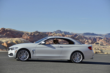 BMW 4シリーズ カブリオレ「435i コンバーチブル "Luxury"」[北米仕様]