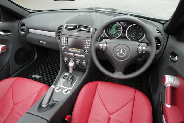 メルセデス・ベンツ SLKクラス 試乗レポート|【徹底検証】2004年新型