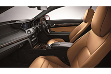 メルセデス・ベンツ E 250 Coupé Limited