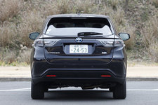 トヨタ新型ハリアー<ハイブリッド>PREMIUM “Advanced Packege”ボディカラー:スパークリングブラックパールクリスタルシャイン リア