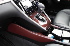 トヨタ新型ハリアー<ハイブリッド>PREMIUM “Advanced Packege”インテリア