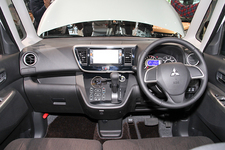 三菱 eKスペース 発表会