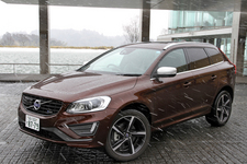 ボルボ 新型 XC60 T5 R-DESIGN[「DRIVE-E」搭載・2014年モデル／ボディカラー：リッチジャバメタリック(XC60 R-DESIGN専用色)]