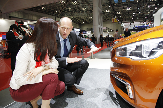 BMW コンセプト アクティブツアラー アウトドア