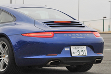 ポルシェ 911 カレラ4