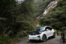 BMW 新型電気自動車「i3」(アイスリー)