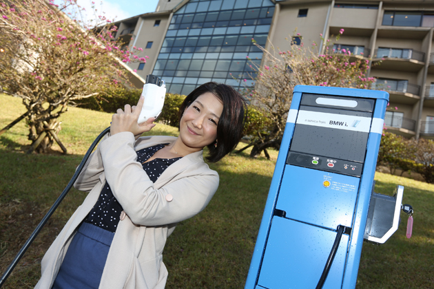 BMW 新型電気自動車「i3」(アイスリー)