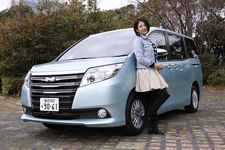 トヨタ 新型 ノア ハイブリッド「G」[2WD／ボディカラー：オーシャンミントメタリック]