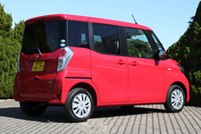 日産 デイズルークス リアイメージ/ボディカラー:アゼリアピンク