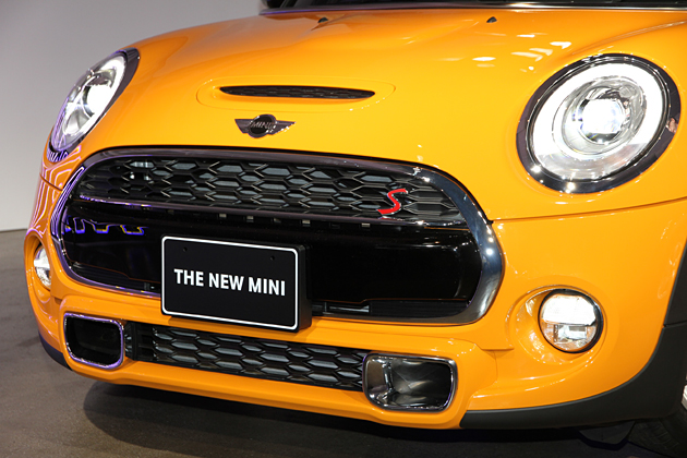 bmcミニ　モーリスミニマイナー　フロントグリル bmcミニ モーリスミニマイナー フロントグリル モーリス ミニ mk1