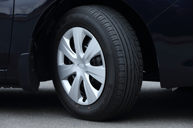 スバル インプレッサ G4 1.6i(5MT)ホイール&タイヤ