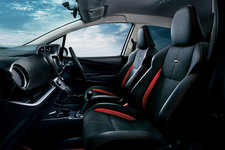 トヨタ 新型 ヴィッツ[1.5RS“G’s” (MT)]　内装色：ブラック／エクステリア