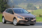 ボルボ V40 CROSS COUNTRY T4 Nordic[200台限定車／ボディカラー：ロウカッパーメタリック]