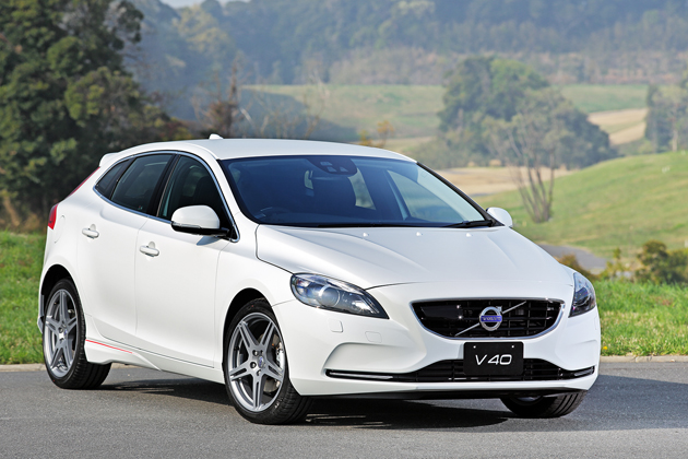 ボルボ V40 T4 Sports[200台限定車／ボディカラー：アイスホワイト]