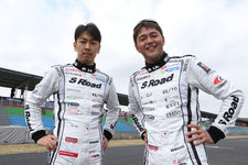 ＃1　柳田 真孝 / 本山 哲／スーパーGT2014