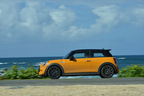BMW NEW MINI(新型 ミニ・3代目) 海外動画試乗レポート／河口まなぶ