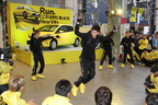 トヨタ 新型「ヴィッツ」発売記念 フラッシュモブイベント「Vitz Happy Footwork計画」[2014/04/21(東京・マルイシティ渋谷)]
