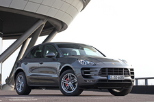 ポルシェ 新型マカン ターボ／フロントエクステリア