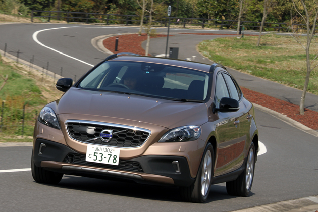 ボルボ V40 クロスカントリー T4 ノルディック[2014年限定モデル] 試乗レポート／飯田裕子　4