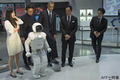 ホンダのASIMO（アシモ）が米国オバマ大統領に英語で挨拶