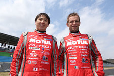 ＃23 MOTUL AUTECH GT-R（GT500）　松田 次生、 ロニー・クインタレッリ／スーパーGT　2014