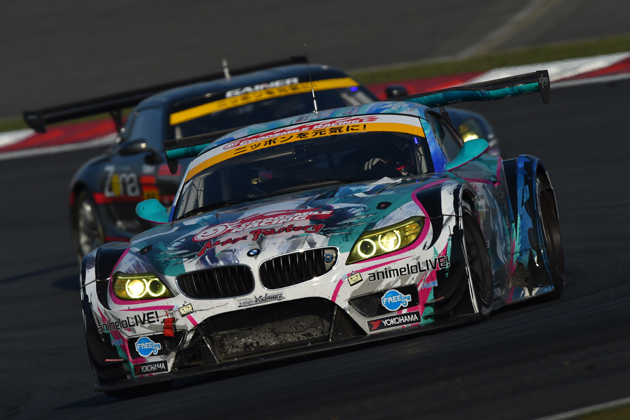 グッドスマイル Z4 GT300 2台 グッドスマイルレーシング、2台の初音ミク号でSUPER GT300に参戦